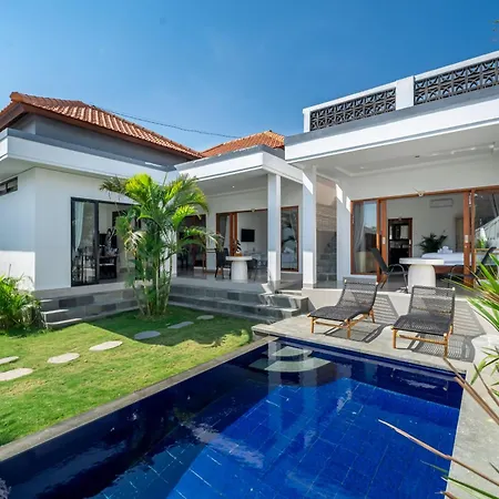 Rooftop Bliss -Sleek Modern Villa With Breathtaking Vistas